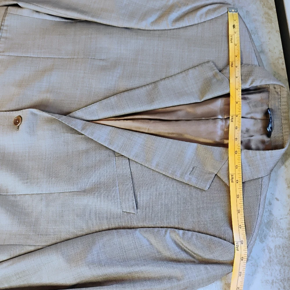 Ermenegildo Zegna Saks Fifth Avenue Suit Blazer 44 L Slim‎ Fit Taupe Wool Italy